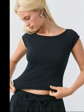 URBAN OUTFITTERS OUT FROM UNDER COMPRESSION BOATNECK BLACK TOP TEE NEW XL